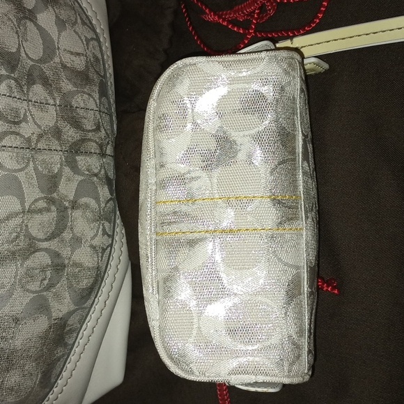 Coach Vintage Signature Tie Dye Shoulder Tote, Wristlet, Pouch, & Dusty - Picture 14 of 15